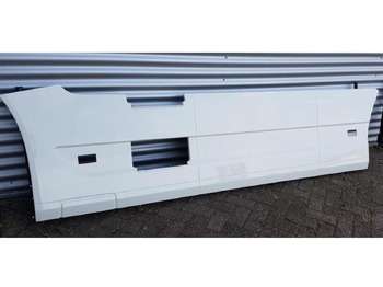 Estrutura/ Châssis por Camião novo VOLVO FH4/5 ZIJSKIRT SET WB3800 COLOR STEP 55CM 000035: foto 3 Estrutura/ Châssis por Camião novo VOLVO FH4/5 ZIJSKIRT SET WB3800 COLOR STEP 55CM 000035: foto 3