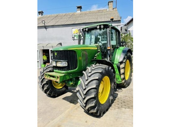 Trator JOHN DEERE 6920