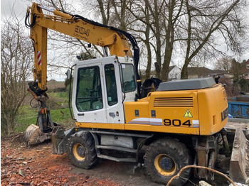 Escavadeira de rodas LIEBHERR A 904