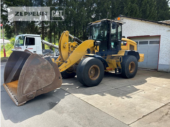 Pá carregadora de rodas CATERPILLAR 938M