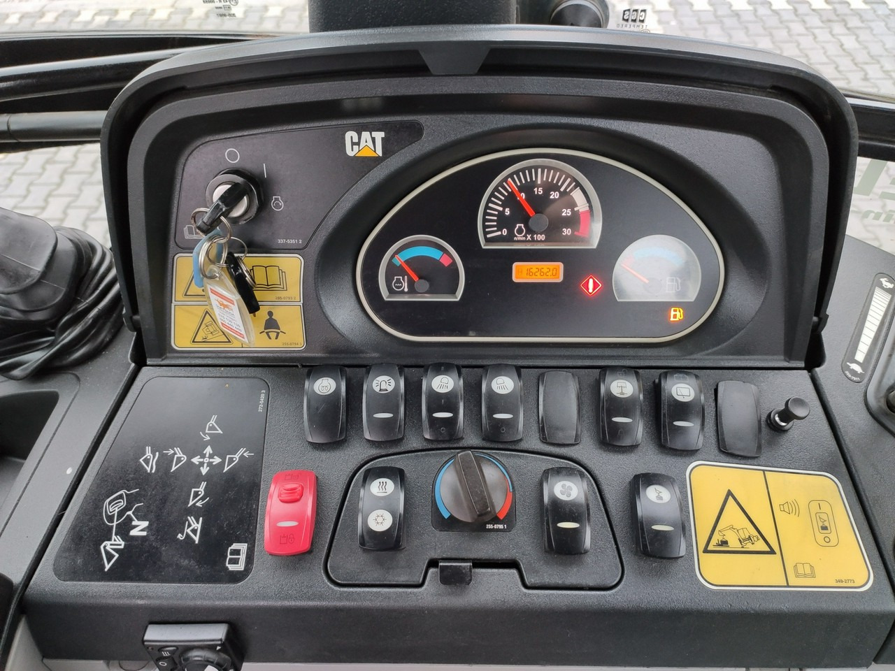 Retroescavadeira Caterpillar 444E Premier Sterowanie na Joystickach FULL OPCJA: foto 27 Retroescavadeira Caterpillar 444E Premier Sterowanie na Joystickach FULL OPCJA: foto 27