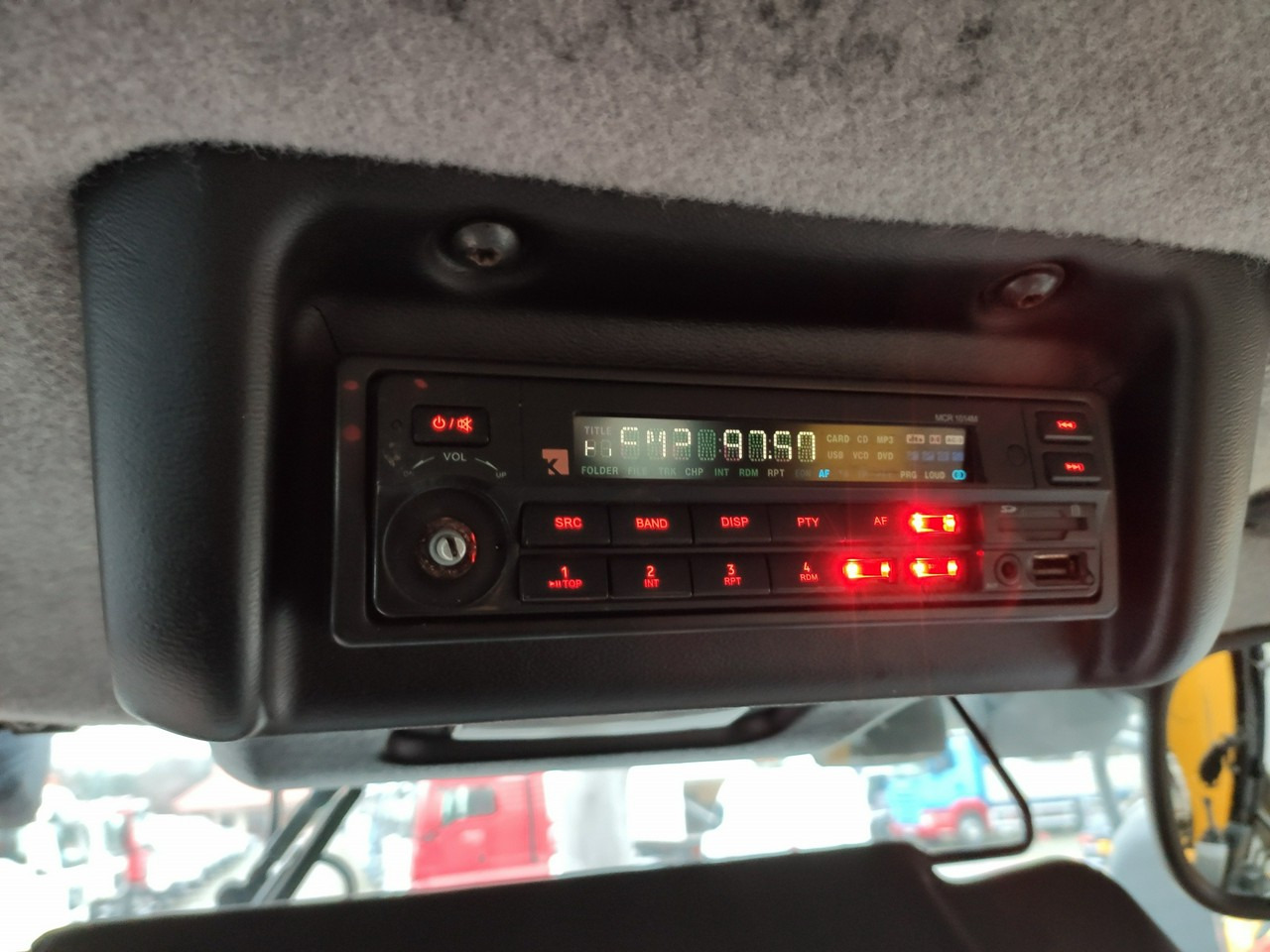 Retroescavadeira Caterpillar 444E Premier Sterowanie na Joystickach FULL OPCJA: foto 30 Retroescavadeira Caterpillar 444E Premier Sterowanie na Joystickach FULL OPCJA: foto 30