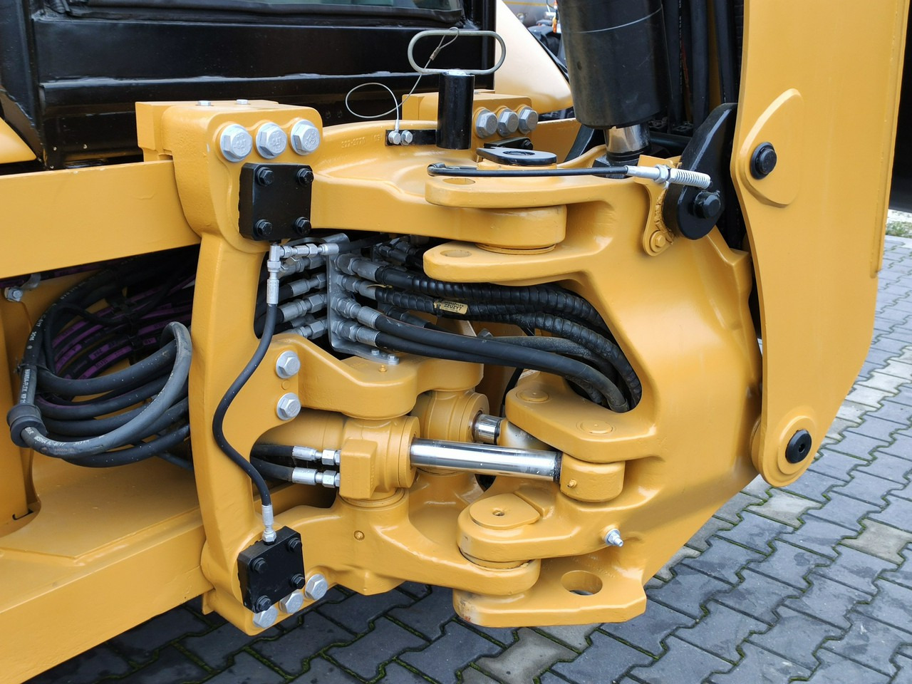 Retroescavadeira Caterpillar 444E Premier Sterowanie na Joystickach FULL OPCJA: foto 7 Retroescavadeira Caterpillar 444E Premier Sterowanie na Joystickach FULL OPCJA: foto 7