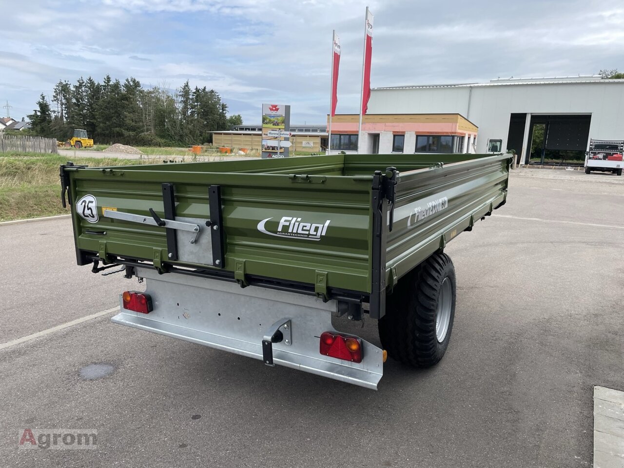 Reboque basculante agrícola novo Fliegl EDK 60 FOX: foto 6