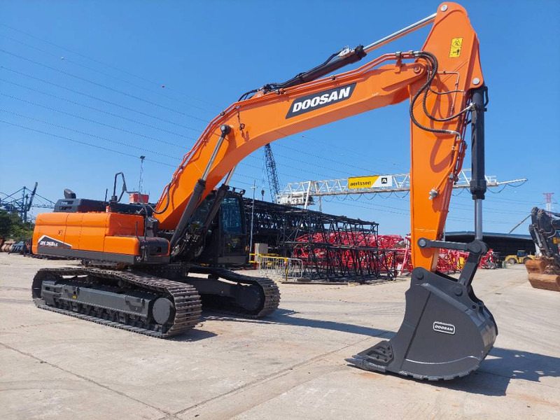 Escavadora de rastos novo Doosan DX360LC-7M (2 pieces available): foto 8