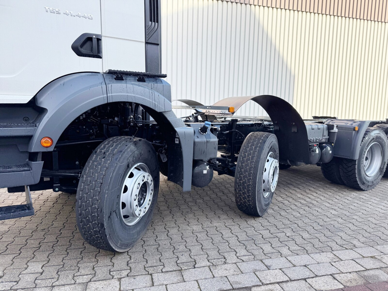 Leasing de MAN TGS 41.440 8x4 BB TGS 41.440 8x4 BB, 5x VORHANDEN, Meiller Stahlmulde 18m³ MAN TGS 41.440 8x4 BB TGS 41.440 8x4 BB, 5x VORHANDEN, Meiller Stahlmulde 18m³: foto 15