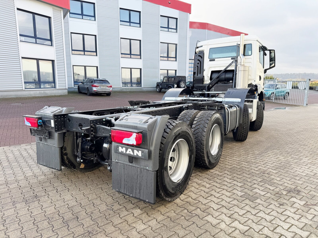 Leasing de MAN TGS 41.440 8x4 BB TGS 41.440 8x4 BB, 5x VORHANDEN, Meiller Stahlmulde 18m³ MAN TGS 41.440 8x4 BB TGS 41.440 8x4 BB, 5x VORHANDEN, Meiller Stahlmulde 18m³: foto 11