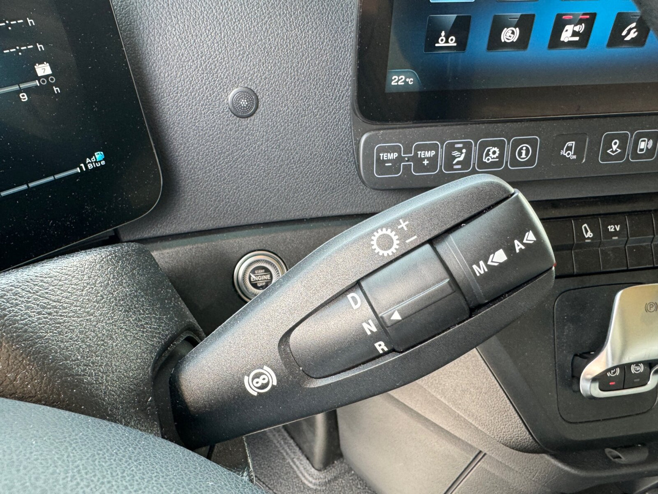 Camião chassi novo Mercedes-Benz Actros 2548 L 6x2 Actros 2548 L 6x2, Retarder, Lenk-/Liftachse, Navi, MirrorCam, MultimediaCockpit: foto 4 Camião chassi novo Mercedes-Benz Actros 2548 L 6x2 Actros 2548 L 6x2, Retarder, Lenk-/Liftachse, Navi, MirrorCam, MultimediaCockpit: foto 4