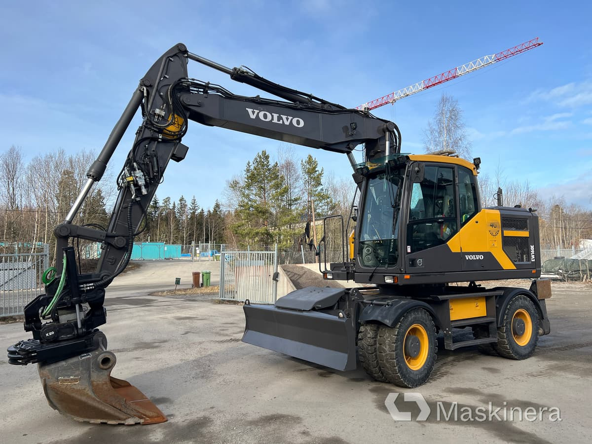 Escavadora de rastos Hjulgrävare Volvo EW160E: foto 1
