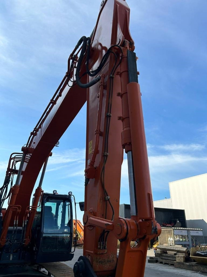 Leasing de Hitachi ZX 225 US LC-6  Hitachi ZX 225 US LC-6: foto 16