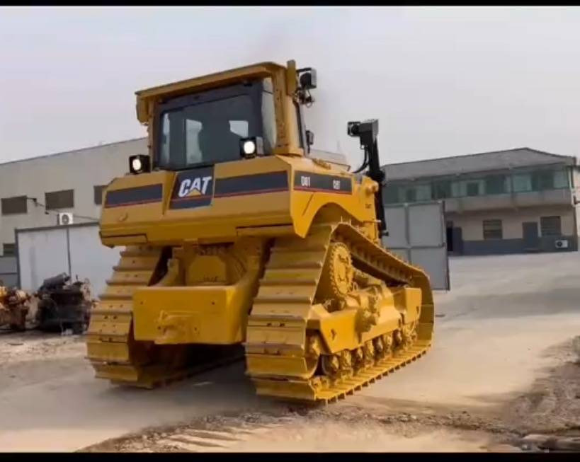 Buldôzer CAT D 8 T: foto 1