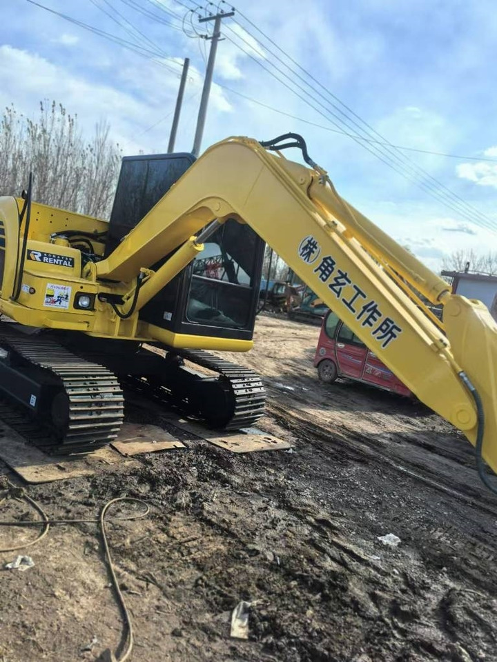 Escavadora de rastos Komatsu PC 70-8: foto 6