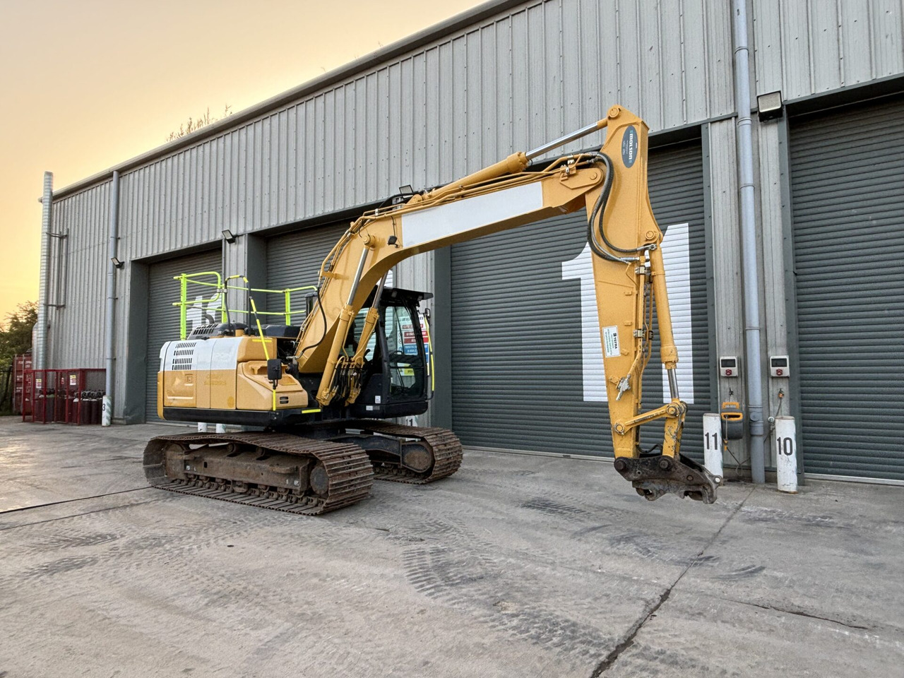 Escavadora de rastos Kobelco SK130LC-11: foto 7