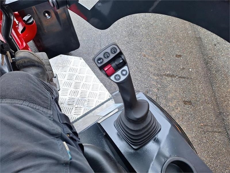 Carregadora articulada Heracles H220: foto 11 Carregadora articulada Heracles H220: foto 11