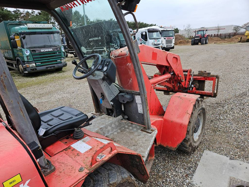 Mini pá carregadora de rastos Manitou ML40 Loader: foto 7