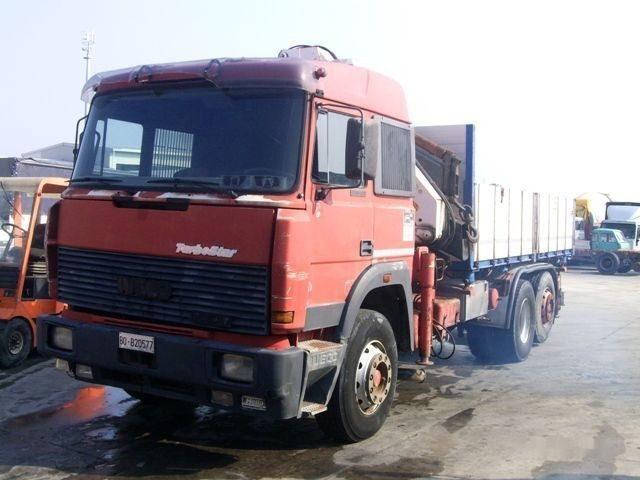 Camião basculante, Camião grua IVECO 190.42: foto 10