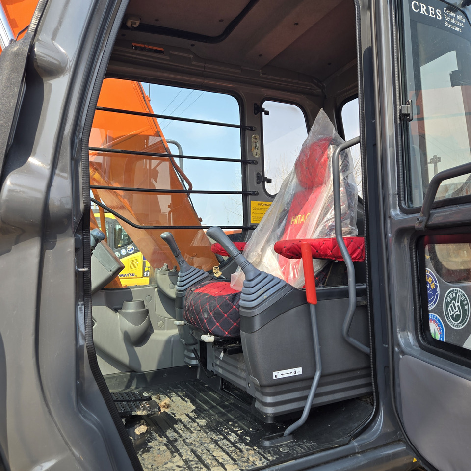 Escavadora de rastos HITACHI ZX120: foto 10