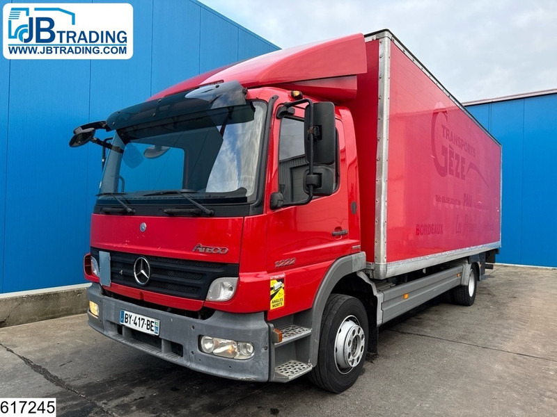 Camião furgão Mercedes-Benz Atego 1222 EURO 5, Manual, B.A.R: foto 1