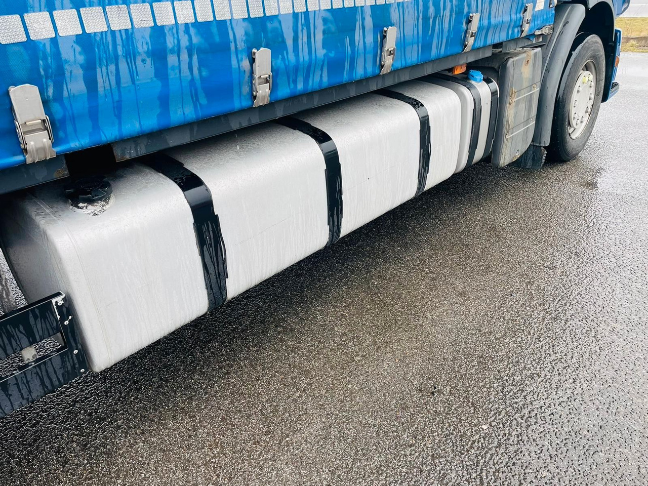 Camião de lona Renault Premium 460 P6X2 EEV: foto 6 Camião de lona Renault Premium 460 P6X2 EEV: foto 6