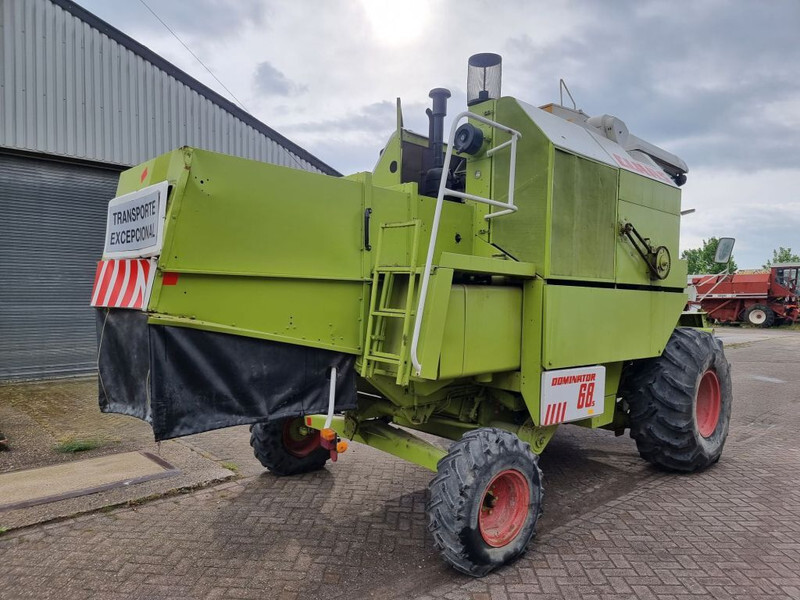 Ceifeira debulhadora Claas Dominator 68s: foto 5 Ceifeira debulhadora Claas Dominator 68s: foto 5