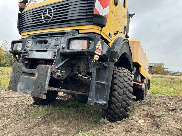 Varredora urbana Mercedes-Benz 1838 AK 4x4, Allrad, Kehrmaschine Schmidt: foto 7