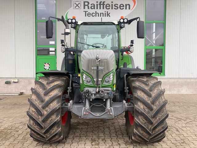 Trator Fendt 724 Vario S4 Profi Plus: foto 11