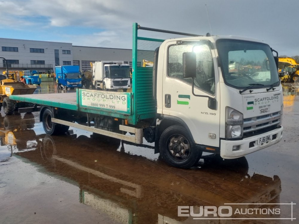 Camião de caixa aberta/ Plataforma 2011 Isuzu N75-190: foto 7