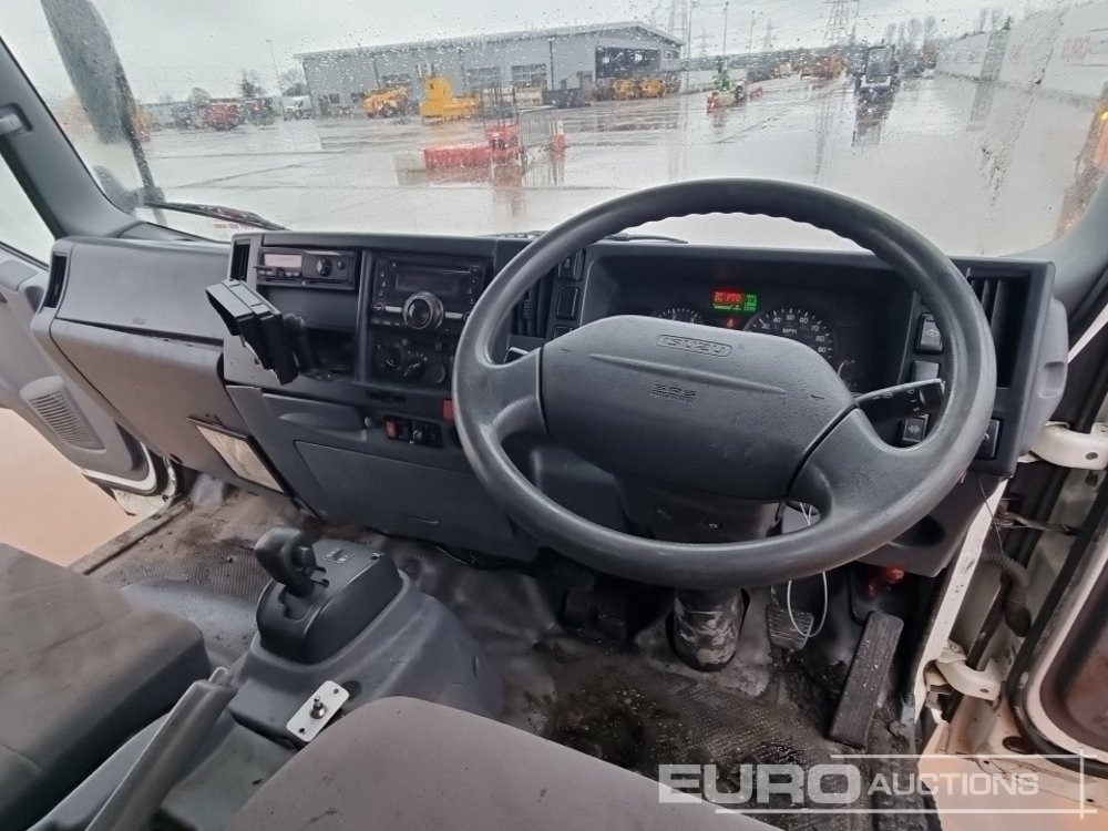 Camião basculante 2015 Isuzu N75.150: foto 24