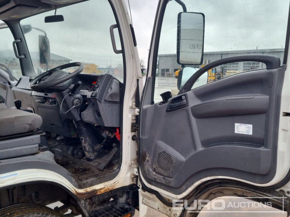 Camião basculante 2015 Isuzu N75.150: foto 21