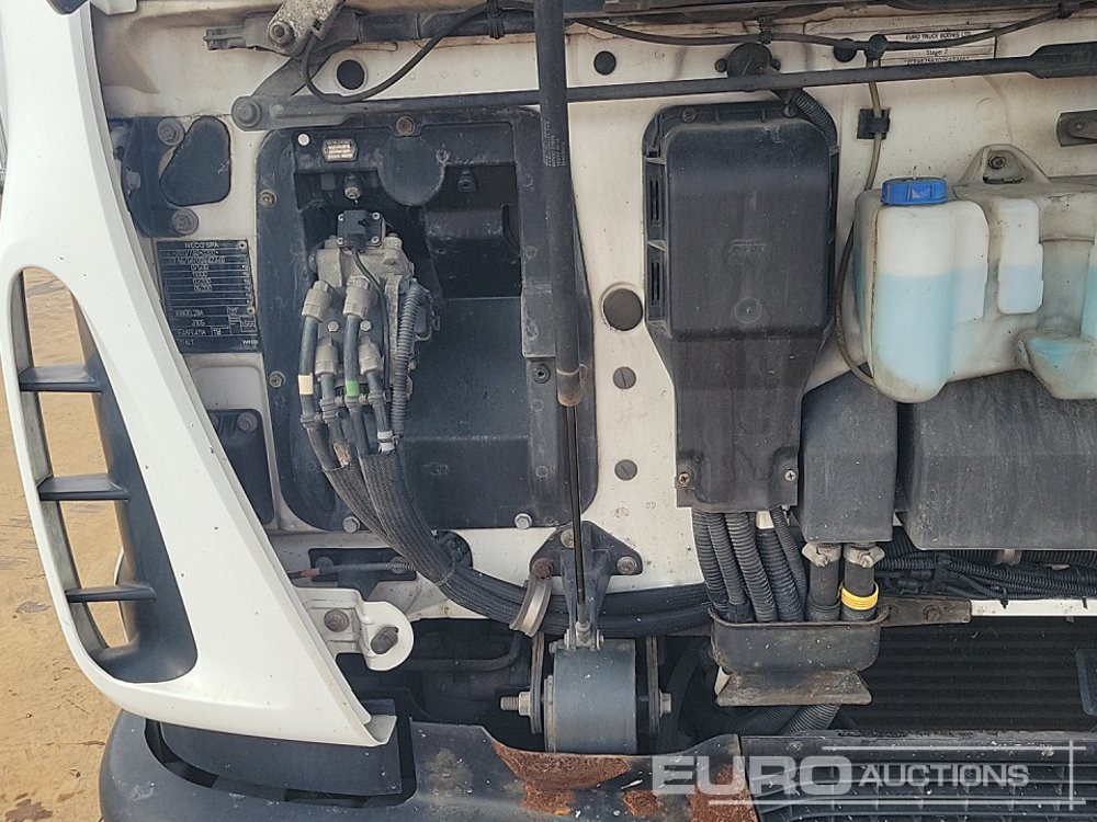 Camião basculante 2015 Iveco 75E16: foto 26