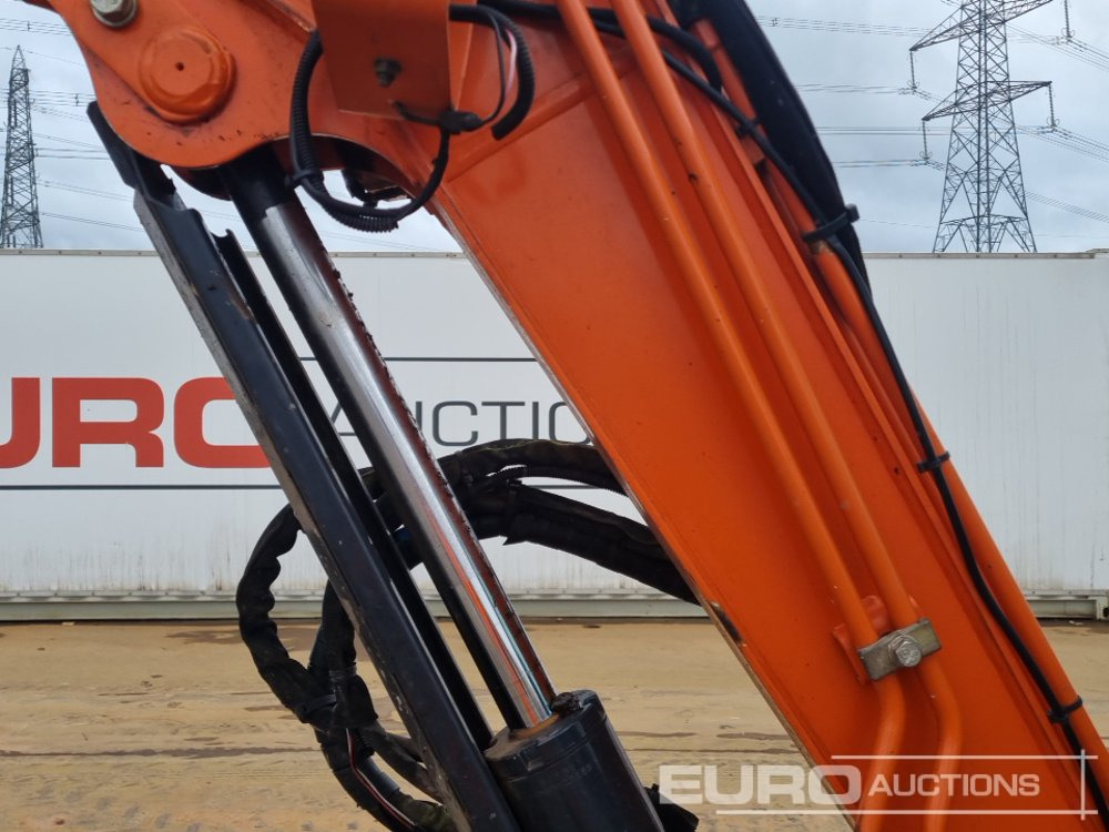 Mini escavadeira 2018 Hitachi ZX33U-5A CLR: foto 18